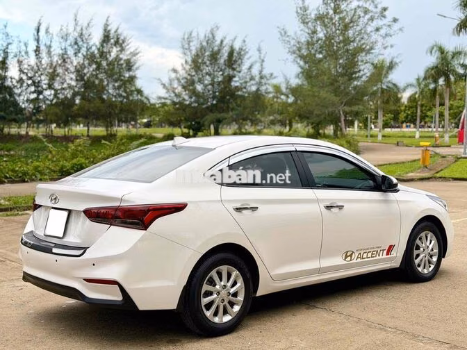 Hyundai Accent 1.4MT 2019 Trắng Số sàn