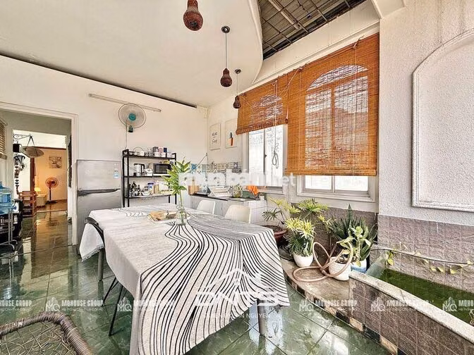 Penthouse 55m2 sân vườn gần Công Trường Mê Linh, Phố Nhật, Cầu Bason