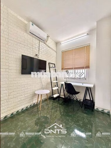 Penthouse 55m2 sân vườn gần Công Trường Mê Linh, Phố Nhật, Cầu Bason
