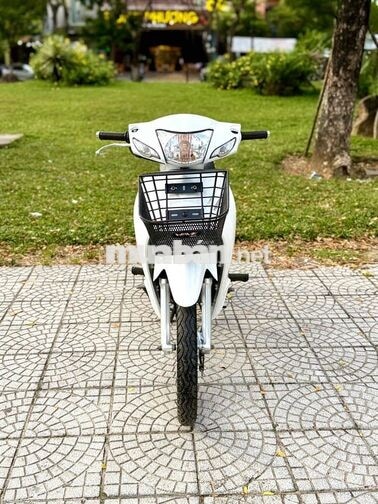 Honda Wave 2023 Trắng Việt Nam