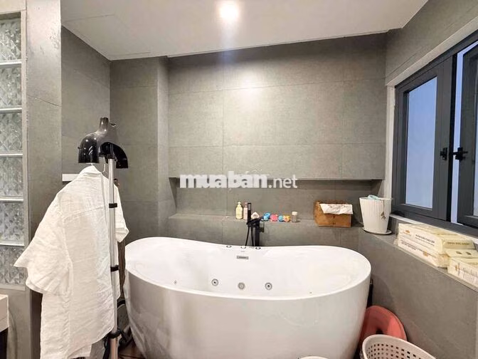 🏡 NHÀ ĐẸP TÂM HUYẾT – 287M² SÀN | GARA Ô TÔ | ĐƯỜNG 6M VỈA HÈ | NGUYỄN