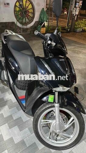 Honda SH 125i CBS 2026 Đen bóng 3700km