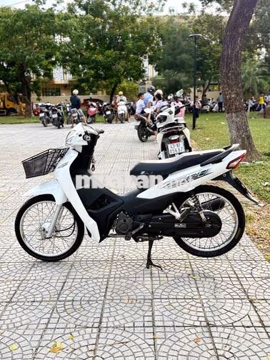 Honda Wave 2023 Trắng Việt Nam