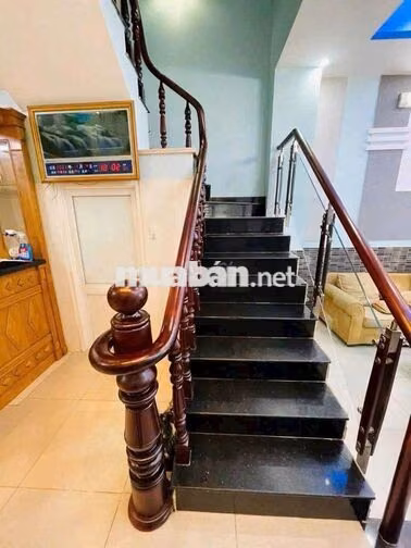 CHO THUÊ NHÀ HXH 4PN 3WC NGUYỄN OANH P17 GÒ VẤP