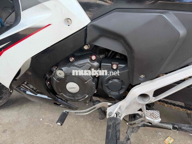 Honda Winner v3X Trắng đen 9c sang tên dc