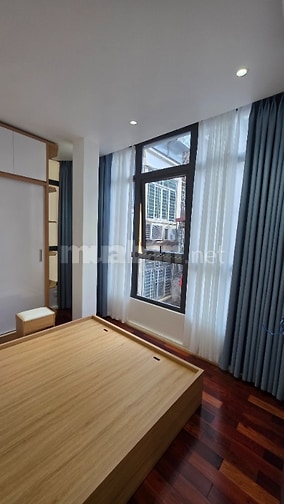 Bán nhà riêng 13/18m x 5 tầng  mặt ngõ Thịnh Hào 3 Phố tôn đức thắng