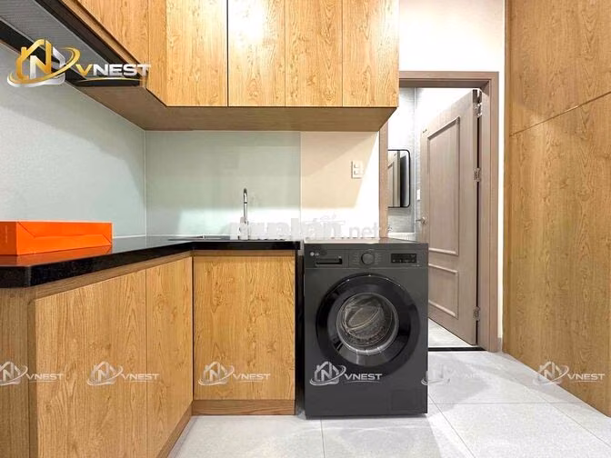 Chỉ 10tr có ngay Căn Hộ Ban Công đi bộ qua chợ Bến Thành - Takashimaya