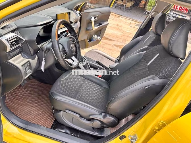 Toyota Raize 2024 5 chỗ Tự động Xăng Vàng