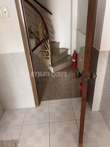 Phòng trọ cho thuê đường Nhiêu Từ