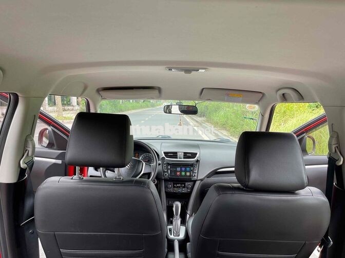 Bán xe suzuki Swift sx 215AT spenciecl mới cứng