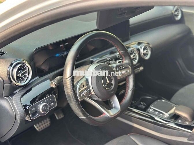 Mercedes A35 2020 Trắng 40.000 km