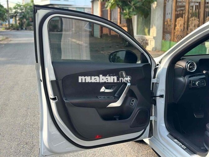 Mercedes A35 2020 Trắng 40.000 km