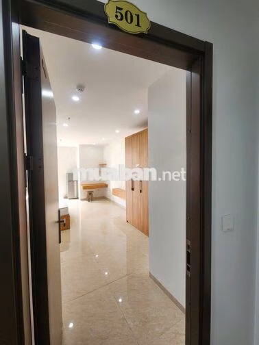 Studio Full Nội Thất Mễ Trì – Gần Keangnam, Mỹ Đình,Phòng Thoáng Sáng 