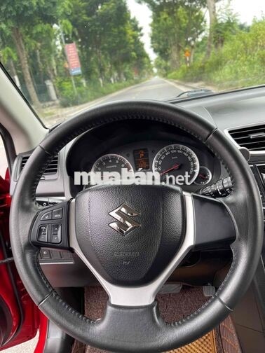 Bán xe suzuki Swift sx 215AT spenciecl mới cứng