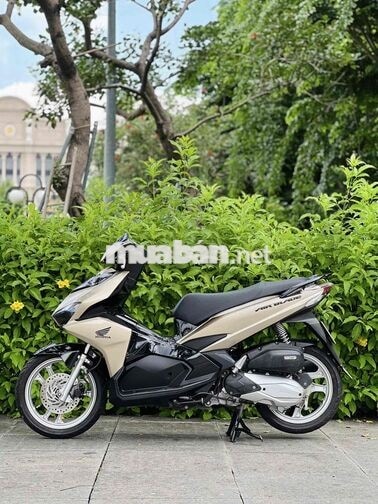 Honda Air Blade Siêu Nhân 2017 Vàng