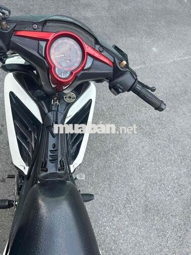 exciter 135gp đỏ trắng