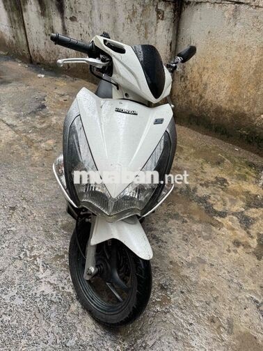 Honda Air Blade Trắng Tiết kiệm xăng