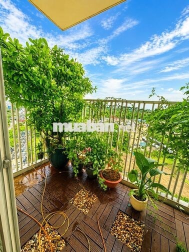 Chính chủ cho thuê 3PN 2WC Canary Heights full nội thất