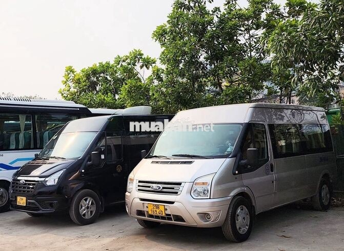 Ford Transit Xe chuyên tour 2016 Việt Nam