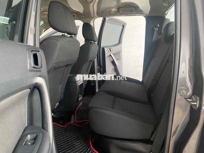 Ford Ranger 2021 Số sàn 110.000km Xám