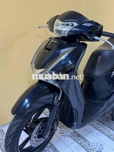 SH 125 đời 2018 đen bóng bao sang tên bấm số mới