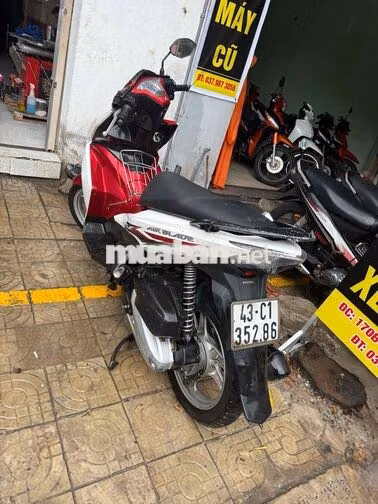 Honda Air Blade 2023 Đỏ trắng