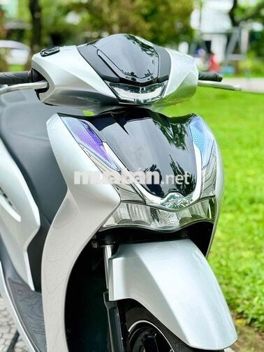 Honda SH 125 2023 Bạc