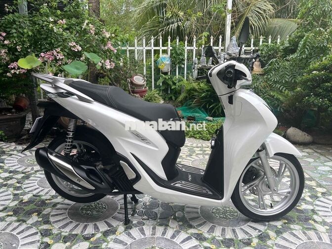 Honda SH125 2025 Trắng 3.200 KM