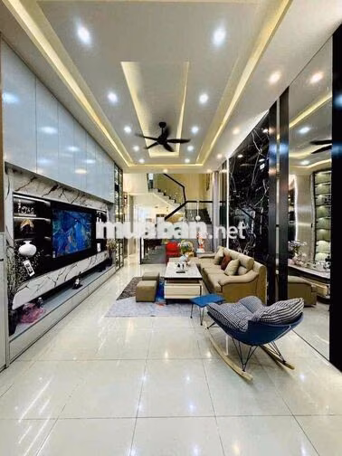 CHO THUÊ NHÀ 3 TẦNG MẶT TIỀN TIÊN SƠN