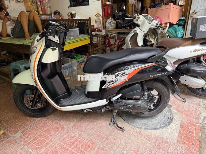 Honda Scoopy 2021 Trắng, Đen Nguyên Bản 29D2