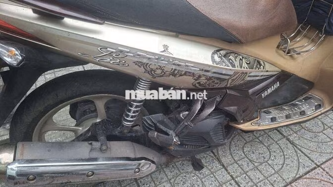 Yamaha Nouvo 4 Nâu Xe tay ga