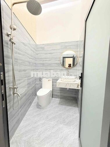Cho thuê nhà nguyên căn hẻm 1135 xây mới 100%