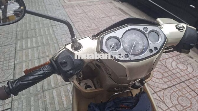 Yamaha Nouvo 4 Nâu Xe tay ga
