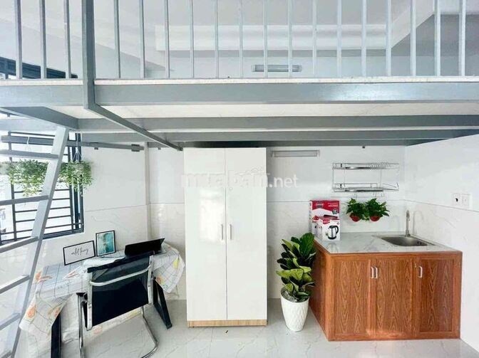 CĂN HỘ GÁC BAN CÔNG PHẠM VĂN CHIÊU - TRỐNG SẴN