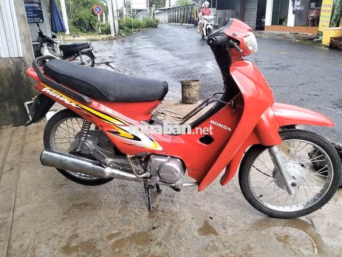 Honda Wave Đỏ Việt Nam