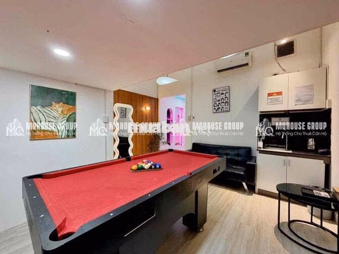 Phòng 40m2_tách bếp, ban công_Hoàng Văn Thụ