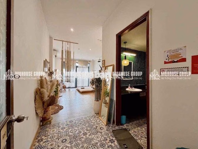 Phòng 40m2_tách bếp, ban công_Hoàng Văn Thụ