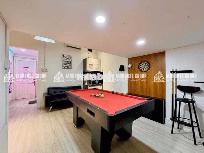 Phòng 40m2_tách bếp, ban công_Hoàng Văn Thụ