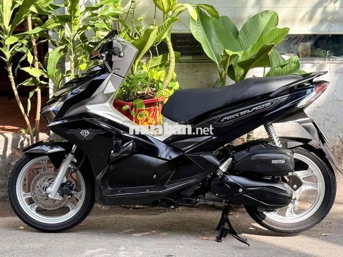Honda Airblade 125 2018 Đen bóng khoá smk