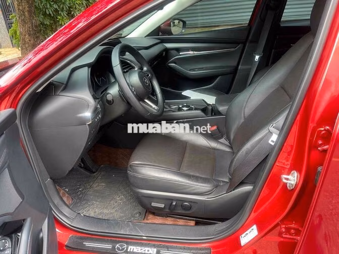 Mazda 3 Luxury  Nhập khẩu Đỏ 1.5AT