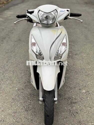 Honda Vision 2015 Trắng BSTP nguyên zin