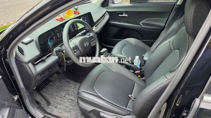 Hyundai Accent Số tự động Đen 26.000 km