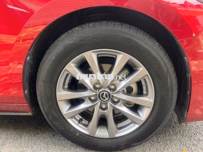 Mazda 3 Luxury  Nhập khẩu Đỏ 1.5AT