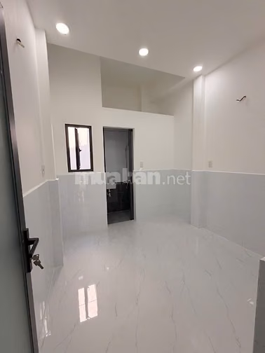 Nhà hẻm oto Văn Thân Quận 6