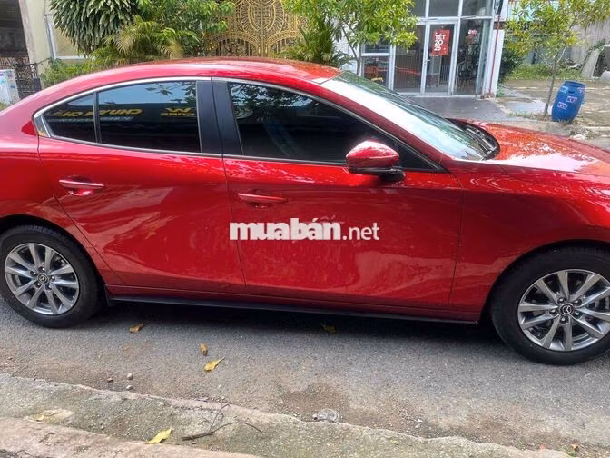 Mazda 3 Luxury  Nhập khẩu Đỏ 1.5AT