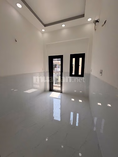 Nhà hẻm oto Văn Thân Quận 6
