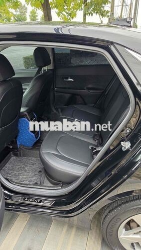Hyundai Accent Số tự động Đen 26.000 km