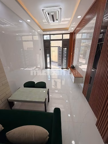Nhà hẻm oto Văn Thân Quận 6
