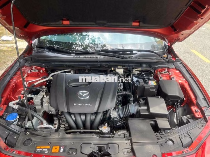 Mazda 3 Luxury  Nhập khẩu Đỏ 1.5AT