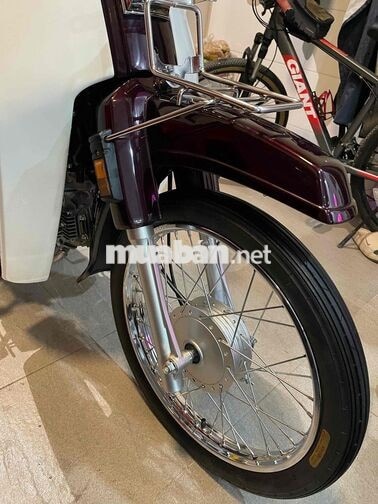 Honda Dream II Thái Lan Đỏ mận